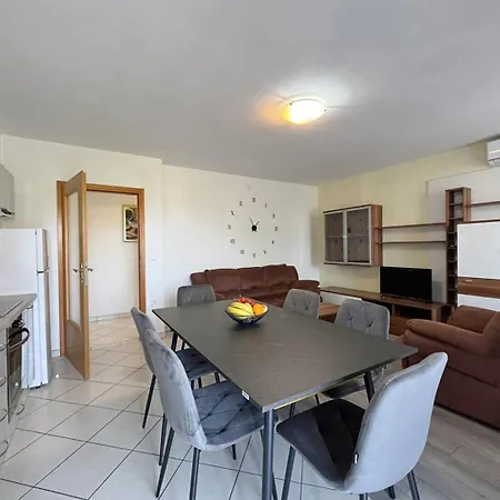 Dunato I Guest house 4*