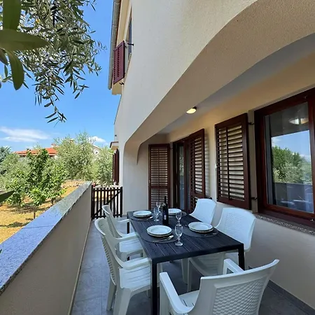 Guest house Dunato I Silo (Krk)